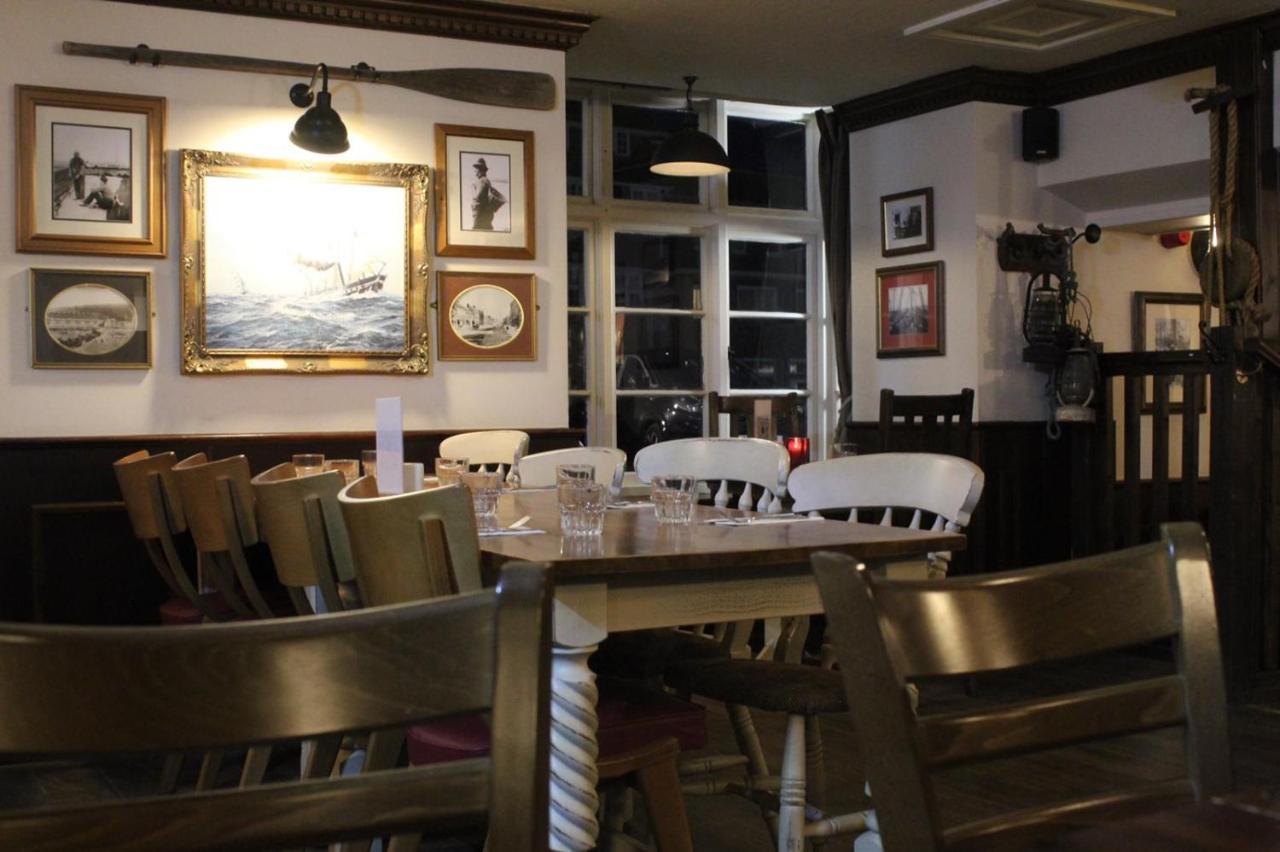 Bridport Arms Hotel West Bay Buitenkant foto